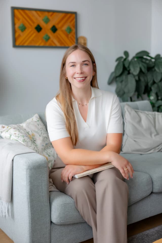 Erin Cullinane — MACP, RCC, RPT(Q), Counsellor — RCC (BC) & RPT(Q) (Ontario)