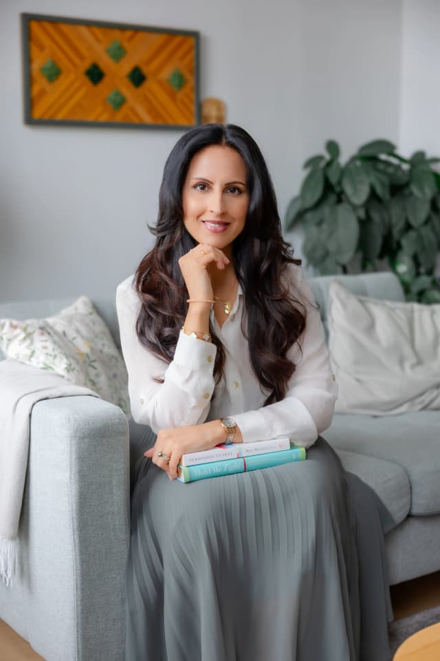 Esha Shoker — MACP, RCC, Founder & Clinical Director