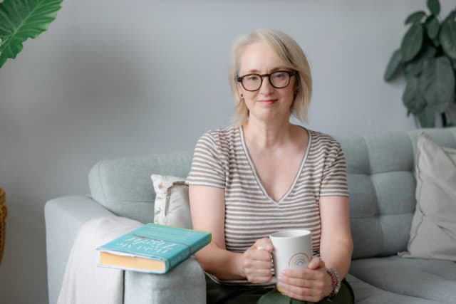Lynsey Dobbie — MACP, RCC, Senior Counsellor